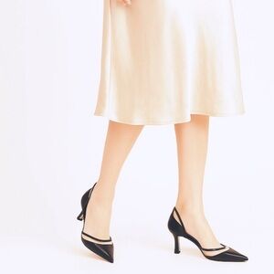 Nanette Lepore Black Lucite
Tabby Kitten Heel Size 9